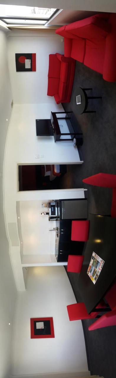 Leichhardt Hotel Рокхемптън Екстериор снимка